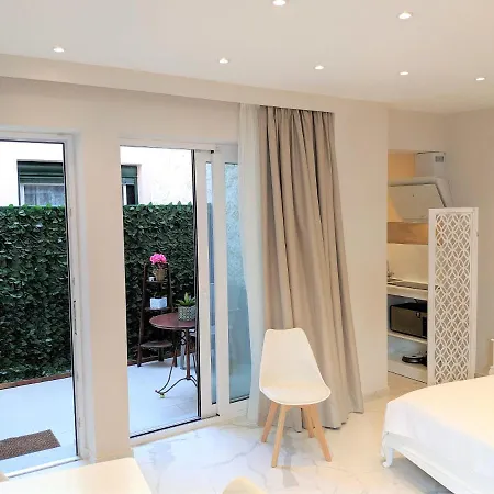 Corfu Town Luxury -d Tatil Evi *