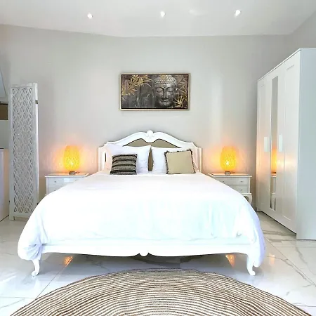 Corfu Town Luxury -d Tatil Evi Korfu